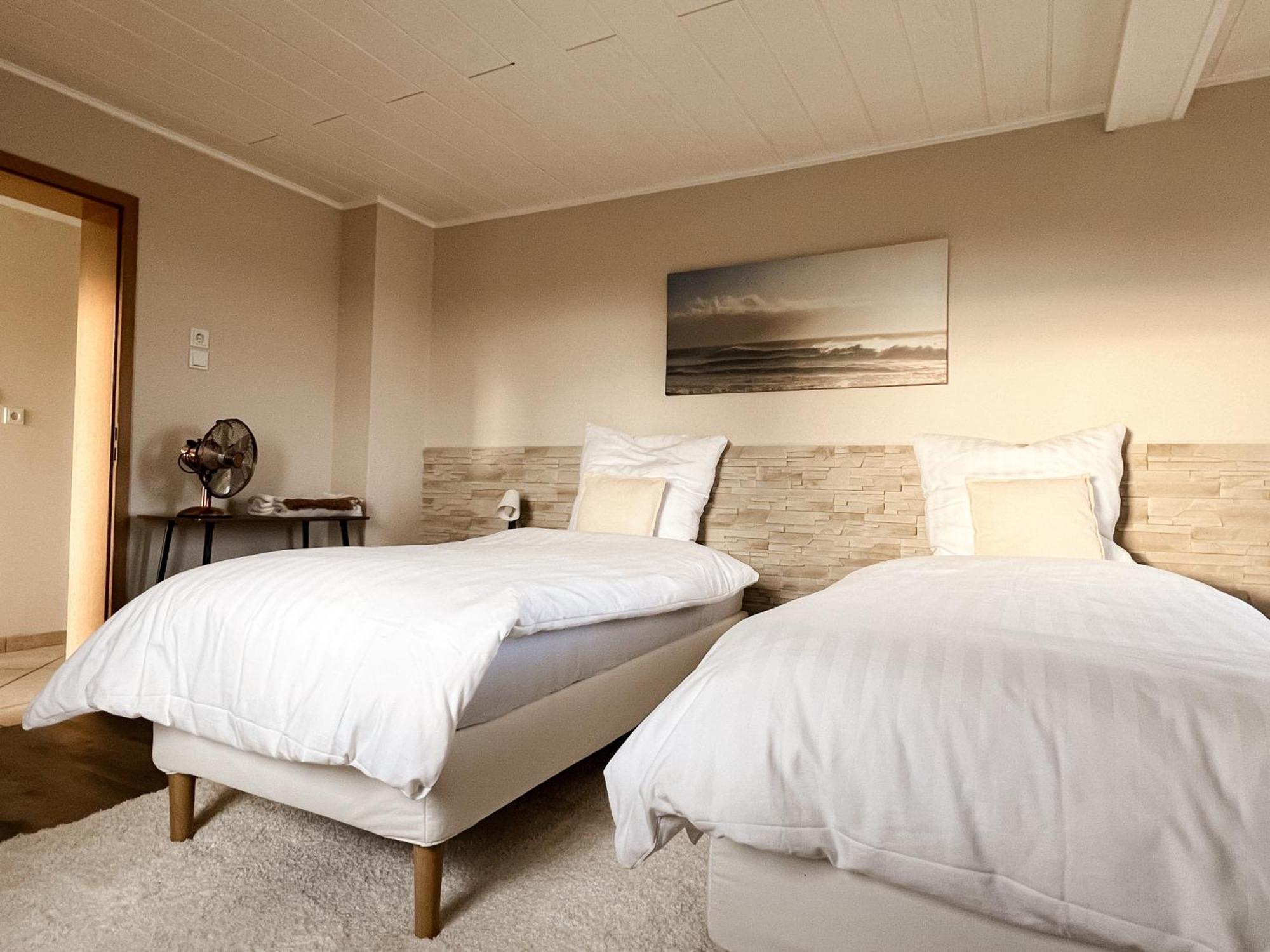 Villa Ueberblick Nalbach Номер фото